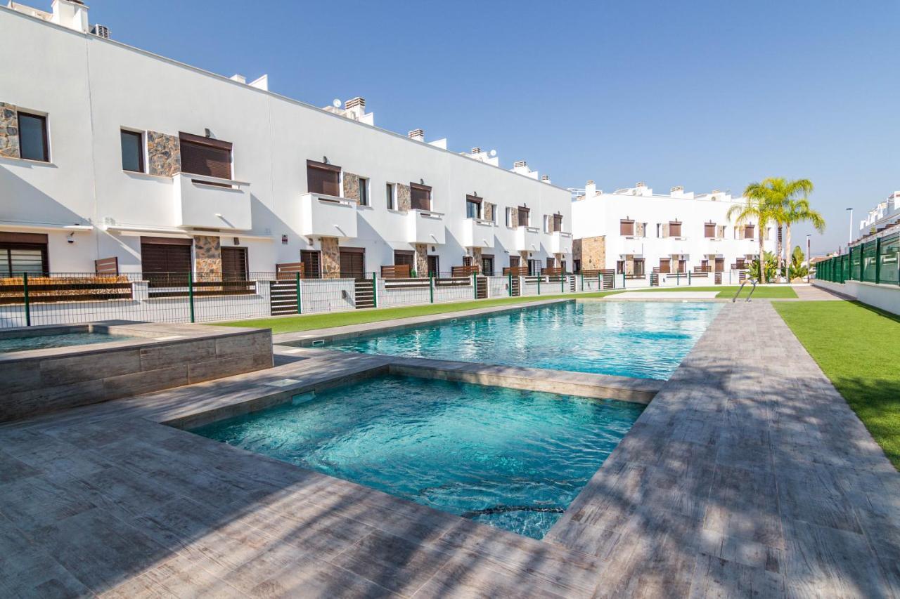 Bahia Homes Τορεβιέχα Εξωτερικό φωτογραφία